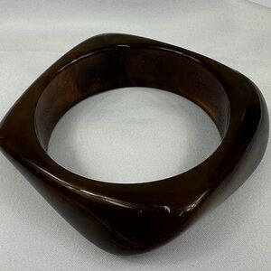Vintage Style Chunky Resin Bangle - Dark Amber Brown Marbled Geometric Bracelet